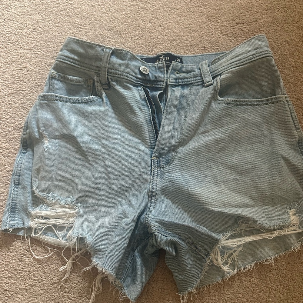 Hollister Women's Light Blue Denim Shorts size 3/26
